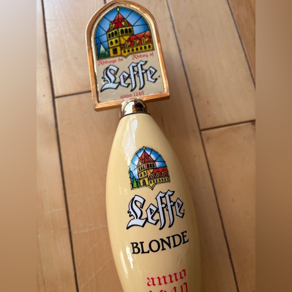 Leffe Blonde Tap Handle - Picture 4 of 6